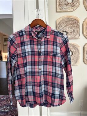 J. Crew Pink, Navy & Light Blue Plaid Popover Shirt